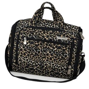 NEW TRAVELON LARGE UPRIGHT LEOPARD TOILETRY & MULTI COMPARTMENT CASE